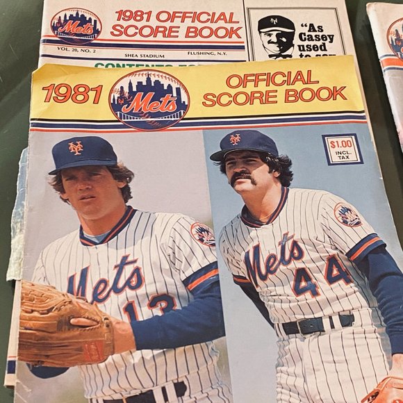 3 Vintage Mets Baseball Scorebooks from 1981-1983 - Picture 12 of 13